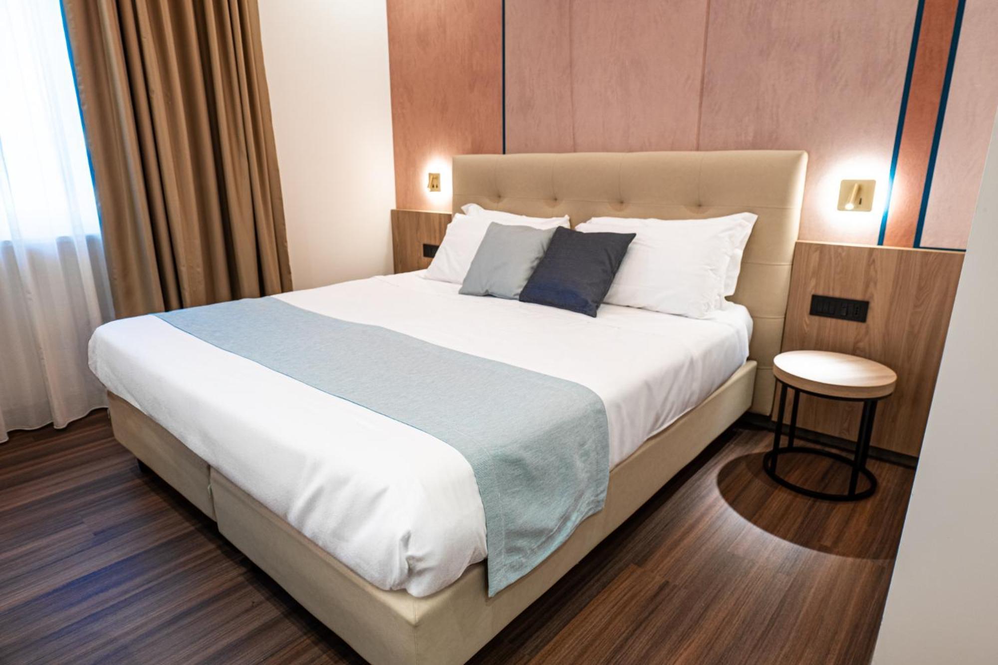 Hotel Vittoria Pompei Luaran gambar