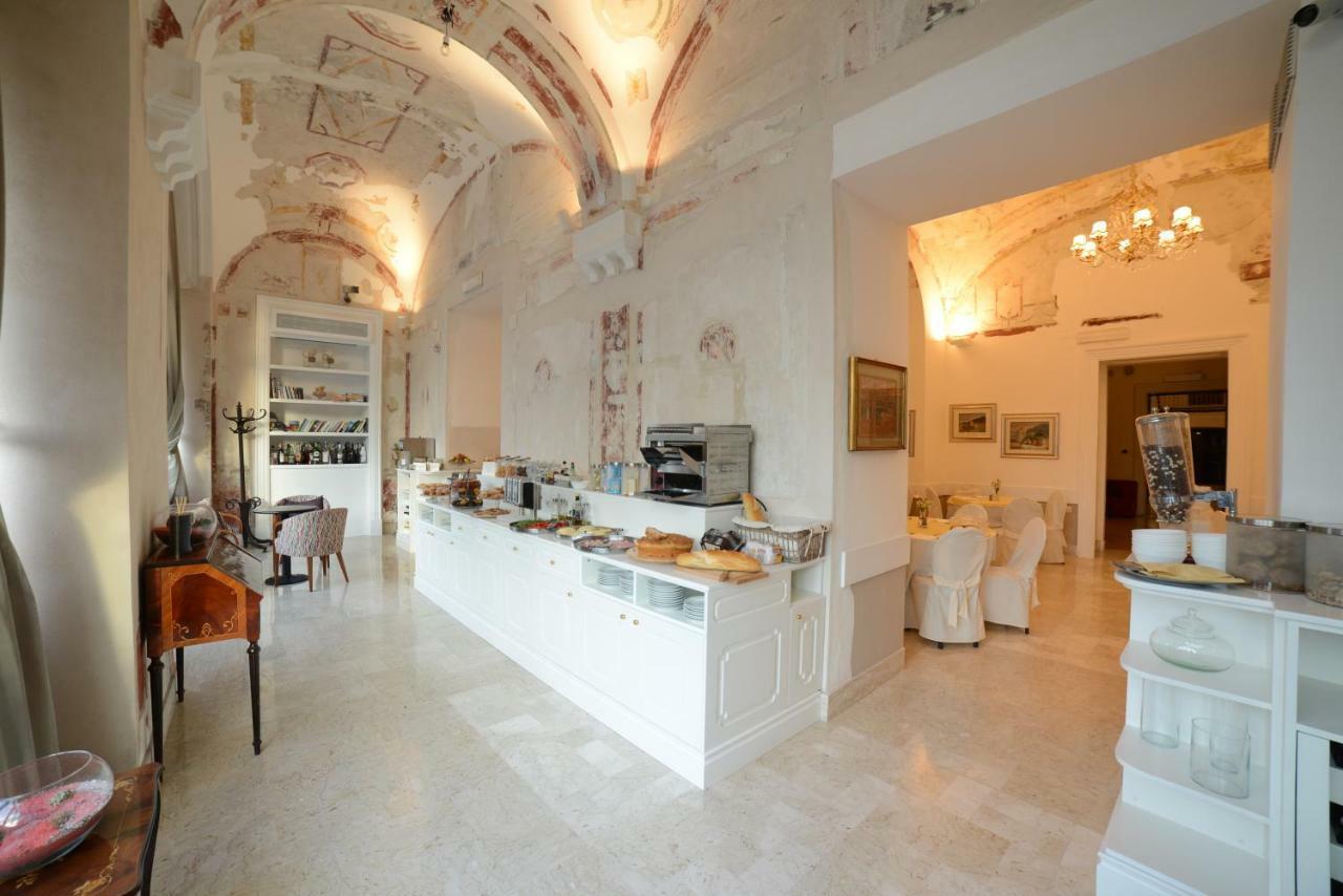 Hotel Vittoria Pompei Luaran gambar